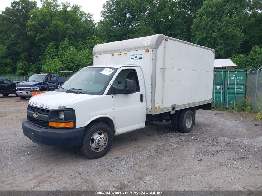 2011 Chevrolet Express Cutaway Work Van VIN: 1GB3G2CG4B1137439 Lot: 39452801