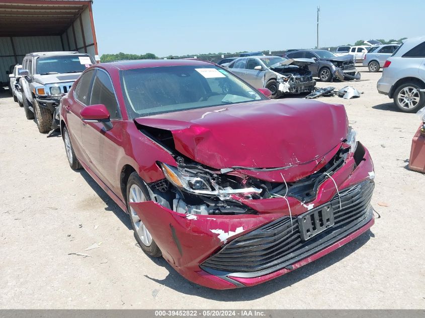 4T1B11HK4JU665443 2018 TOYOTA CAMRY - Image 1