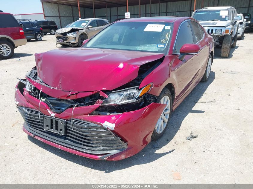 4T1B11HK4JU665443 2018 TOYOTA CAMRY - Image 2