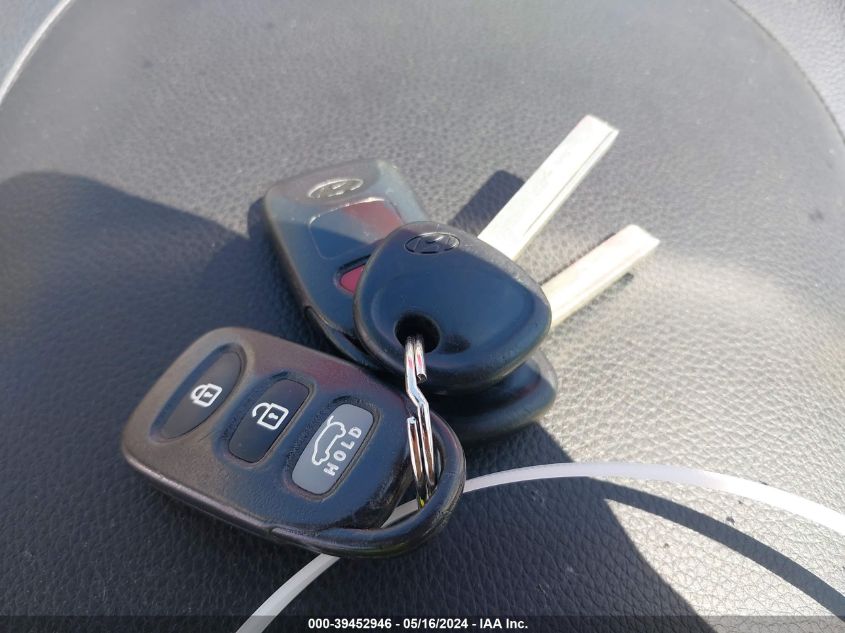 2014 Hyundai Elantra Gt VIN: KMHD35LH8EU182470 Lot: 39452946