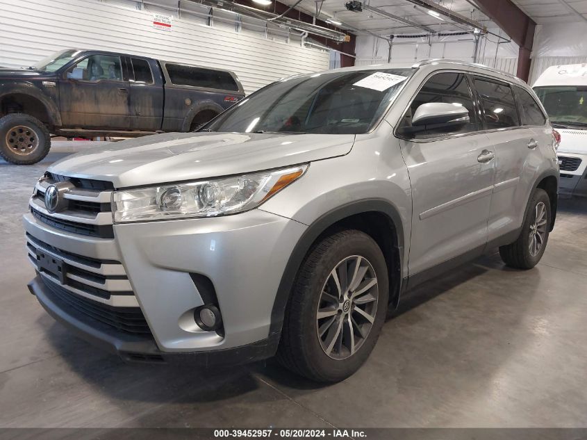 2019 Toyota Highlander Xle VIN: 5TDJZRFHXKS564735 Lot: 39452957