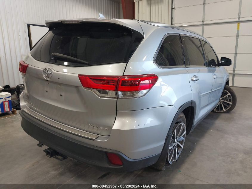 2019 Toyota Highlander Xle VIN: 5TDJZRFHXKS564735 Lot: 39452957