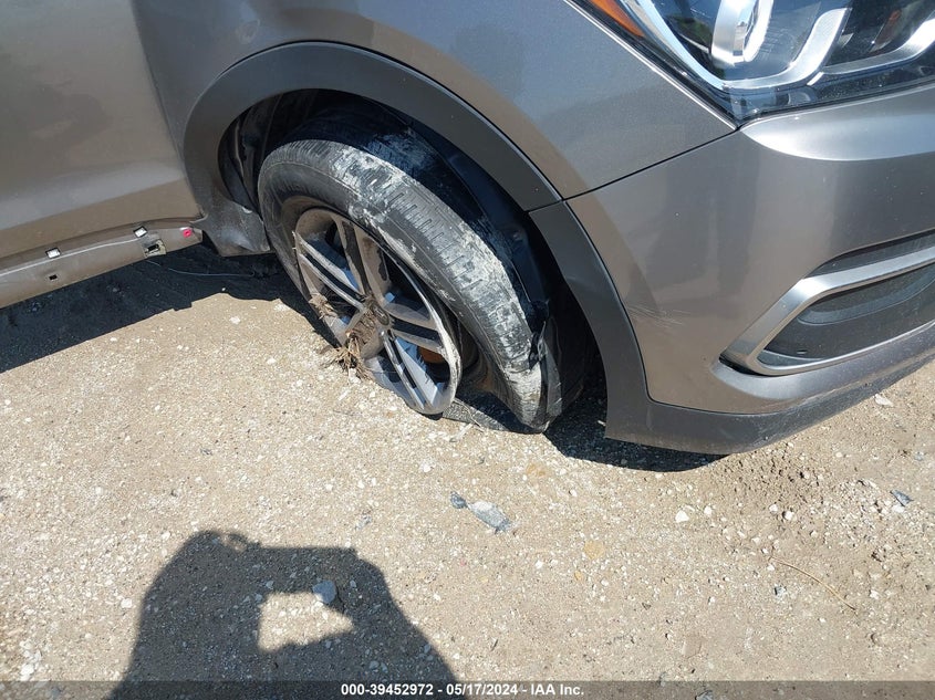 2018 Hyundai Santa Fe Sport 2.4L VIN: 5XYZT3LB4JG525605 Lot: 39452972