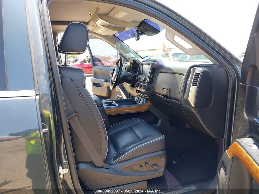 2017 Chevrolet Silverado 3500Hd High Country VIN: 1GC4K1EY7HF240459 Lot: 39452997