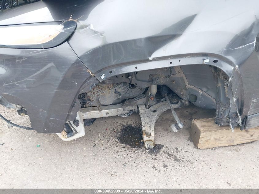 2014 Jeep Cherokee Latitude VIN: 1C4PJMCBXEW206768 Lot: 39452999