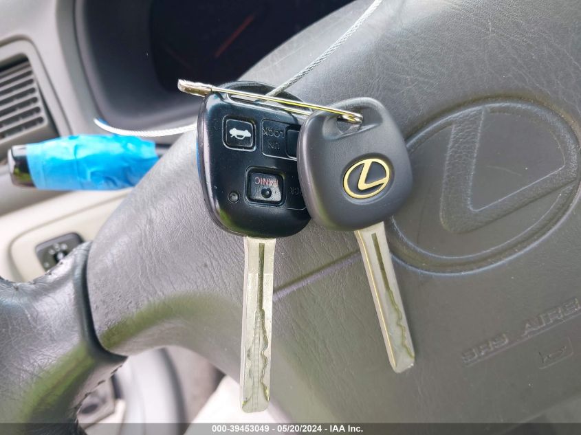 2001 Lexus Es 300 VIN: JT8BF28G010325431 Lot: 39453049