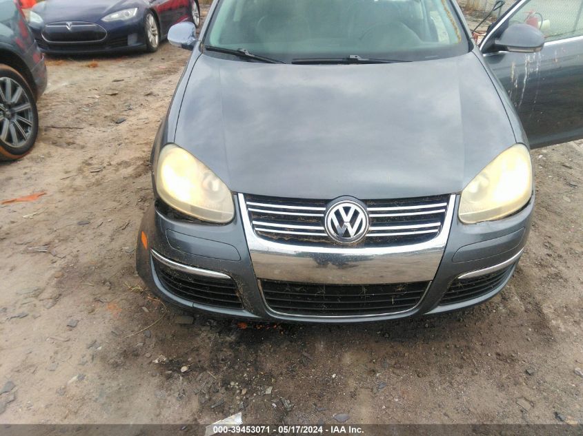 2008 Volkswagen Jetta Se/Sel VIN: 3VWRM71K38M110809 Lot: 39453071