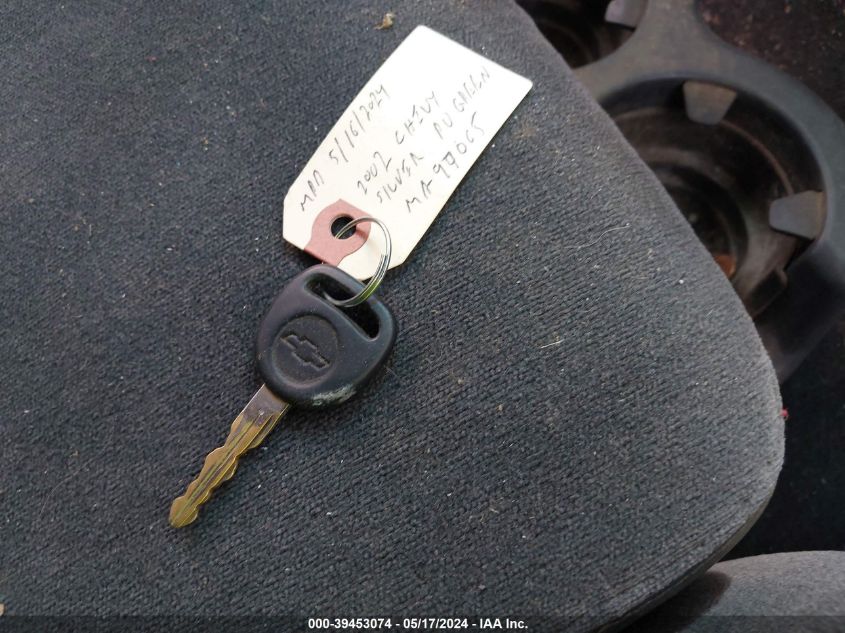 2002 Chevrolet Silverado 1500 Ls VIN: 2GCEK19T021304570 Lot: 39453074