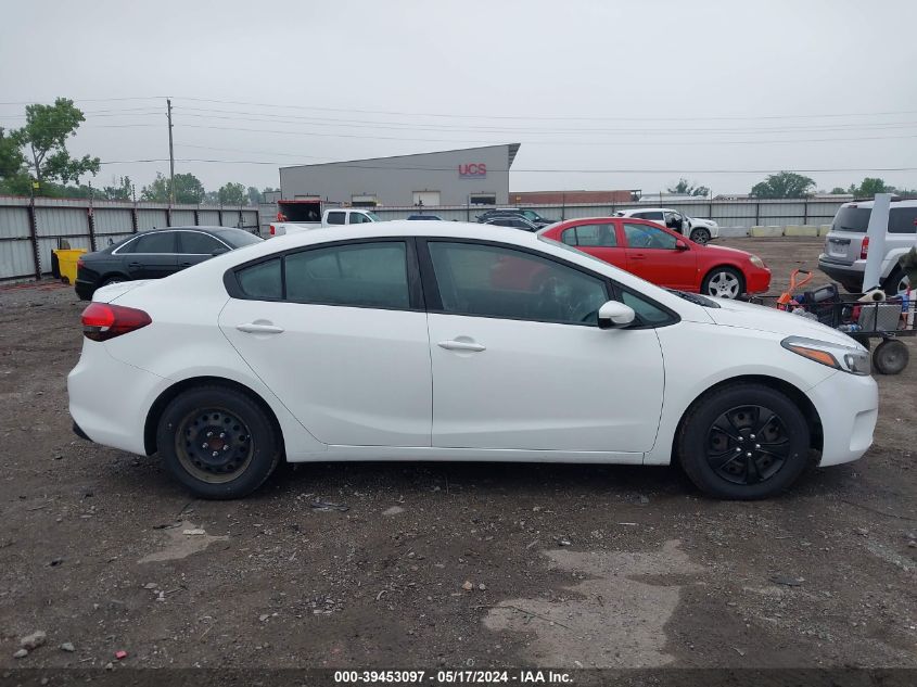 2017 Kia Forte Lx VIN: 3KPFK4A77HE127175 Lot: 39453097