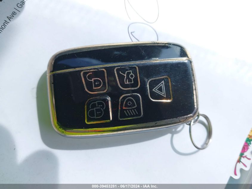 2018 Jaguar F-Pace 30T Premium VIN: SADCJ2GX4JA289537 Lot: 39453281