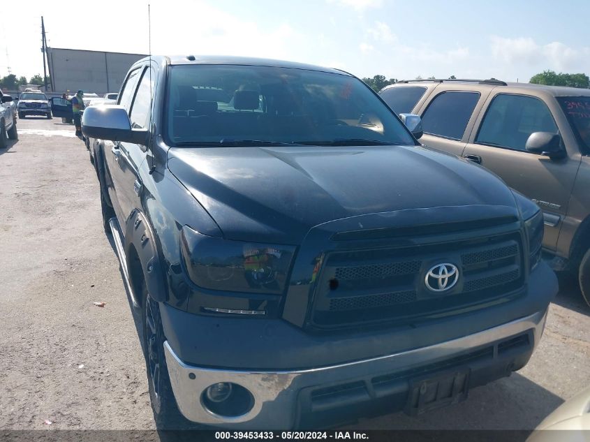 2011 Toyota Tundra Limited 5.7L V8 VIN: 5TFFY5F19BX110572 Lot: 39453433