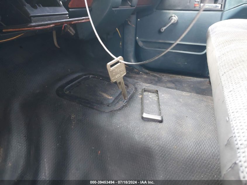 1994 Chevrolet Gmt-400 C1500 VIN: 1GCDC14Z3RZ122612 Lot: 39453494