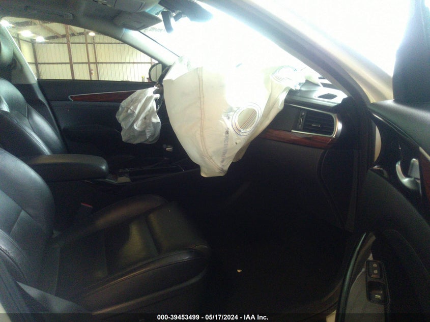 2017 Kia Cadenza Technology VIN: KNALC4J12H5060991 Lot: 39453499