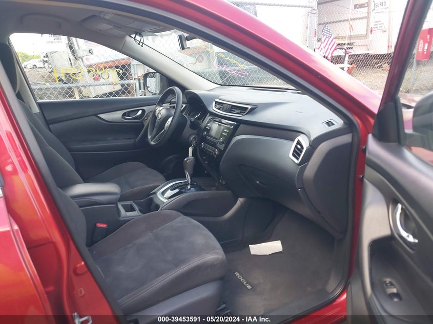 2016 NISSAN ROGUE S - KNMAT2MV2GP664508