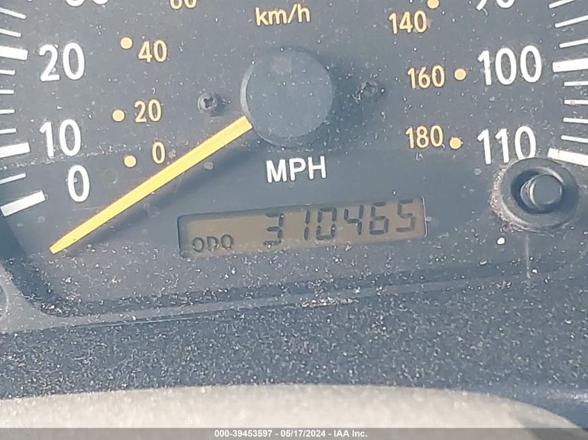 2000 Toyota Tundra Sr5 V8 VIN: 5TBRT3412YS009335 Lot: 39453597