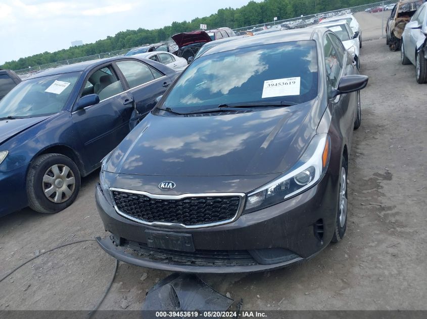 2018 Kia Forte Lx VIN: 3KPFK4A78JE212077 Lot: 39453619