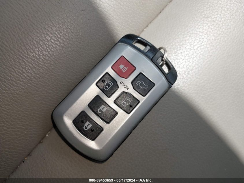 2020 Toyota Sienna Xle VIN: 5TDYZ3DC1LS038904 Lot: 39453659