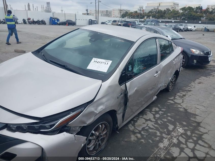 2018 Toyota Prius Prime Premium VIN: JTDKARFP2J3092954 Lot: 39453713