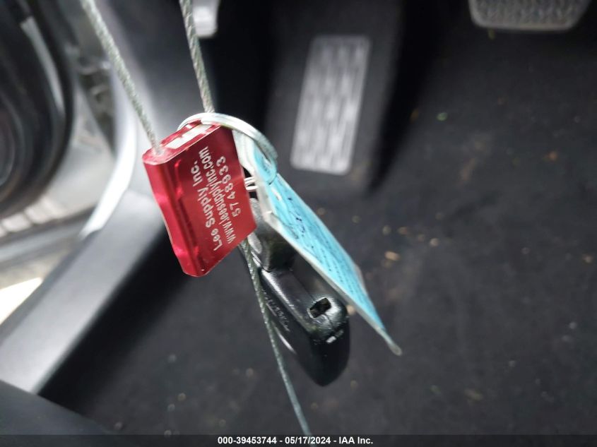 2016 Toyota Highlander Xle V6 VIN: 5TDKKRFH4GS502456 Lot: 39453744