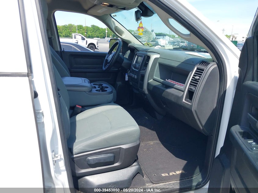 2015 RAM 1500 EXPRESS - 1C6RR7FT5FS781402