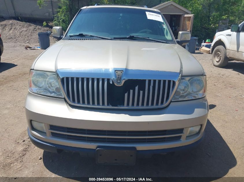 2003 Lincoln Navigator VIN: LMFUZ8535LJ10668 Lot: 39453896
