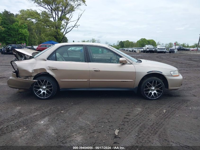 2001 Honda Accord 2.3 Lx VIN: 1HGCG56481A027038 Lot: 39454055