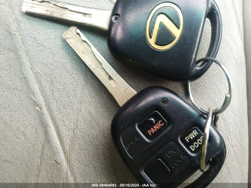 2004 Lexus Rx 330 VIN: JTJHA31U740047242 Lot: 39454092