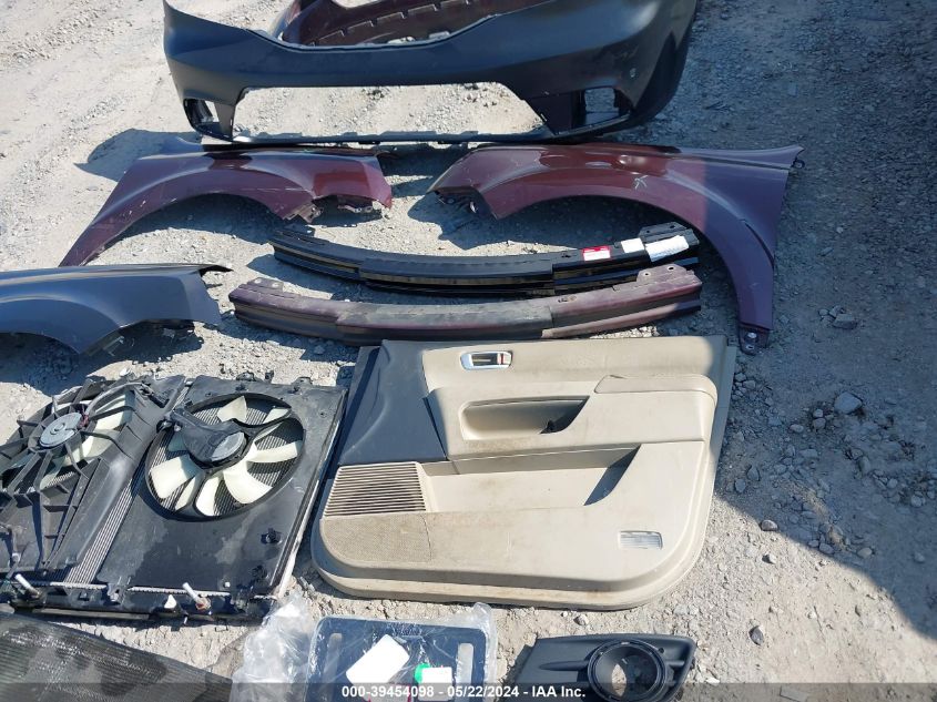 2015 Honda Pilot Touring VIN: 5FNYF4H93FB005716 Lot: 39454098