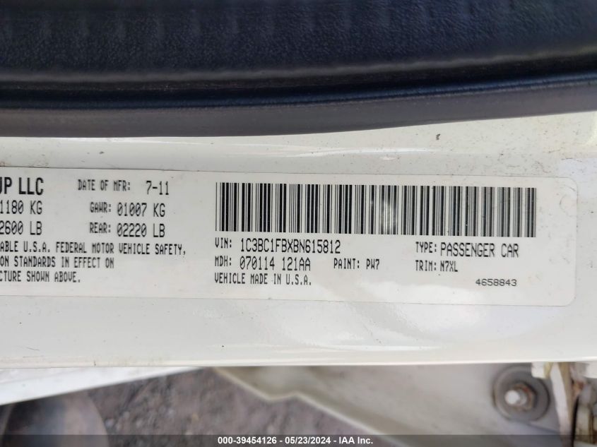 2011 Chrysler 200 Touring VIN: 1C3BC1FBXBN615912 Lot: 39454126