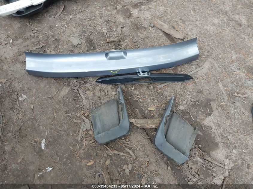 2007 Honda Cr-V Lx VIN: JHLRE38307C019796 Lot: 39454233