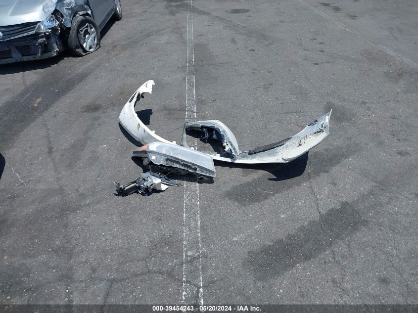 2018 Kia Forte Lx VIN: 3KPFK4A78JE245662 Lot: 39454243