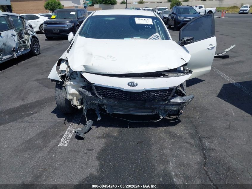 2018 Kia Forte Lx VIN: 3KPFK4A78JE245662 Lot: 39454243