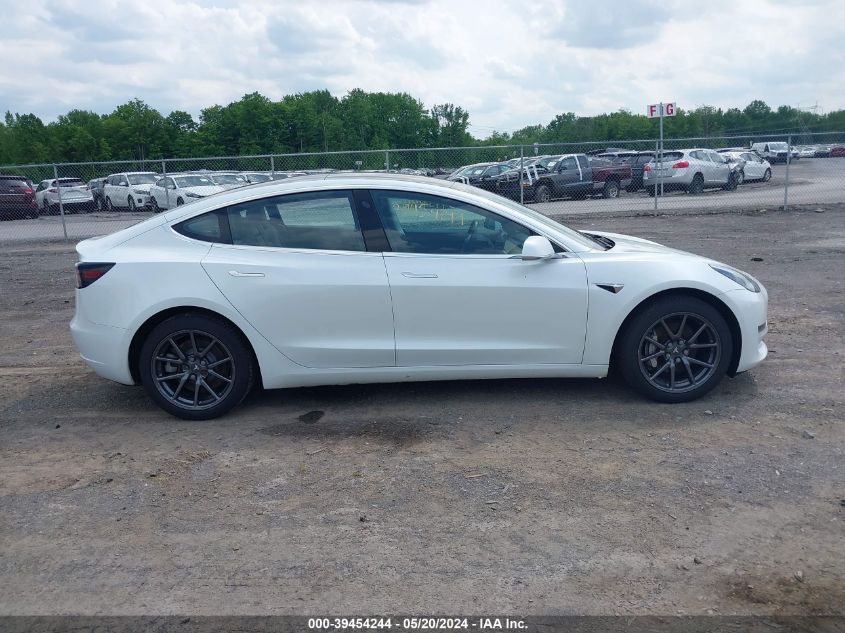 2018 Tesla Model 3 Long Range/Performance VIN: 5YJ3E1EB0JF130474 Lot: 39454244