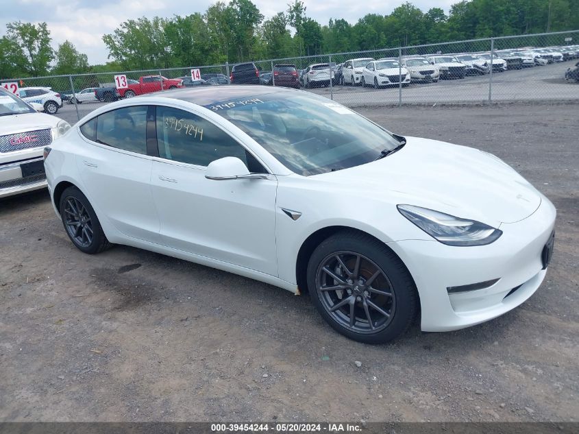 2018 Tesla Model 3 Long Range/Performance VIN: 5YJ3E1EB0JF130474 Lot: 39454244