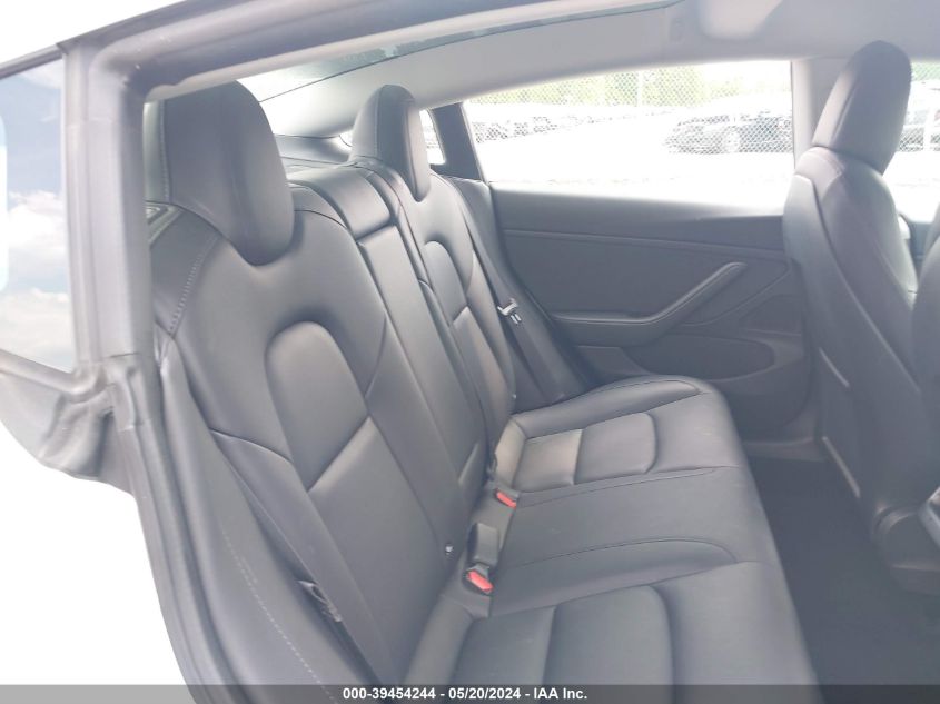 2018 Tesla Model 3 Long Range/Performance VIN: 5YJ3E1EB0JF130474 Lot: 39454244