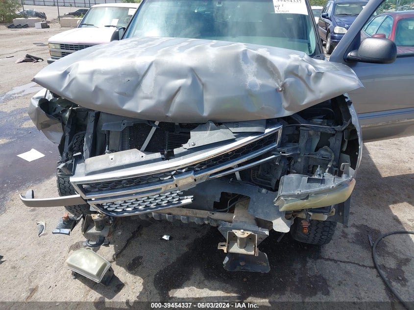 2006 Chevrolet Silverado 1500 Lt1 VIN: 2GCEC13T261172732 Lot: 39454337