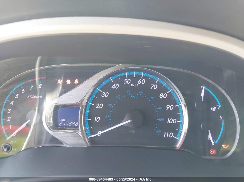 2011 Toyota Sienna Xle V6 VIN: 5TDYK3DC8BS076813 Lot: 39454489