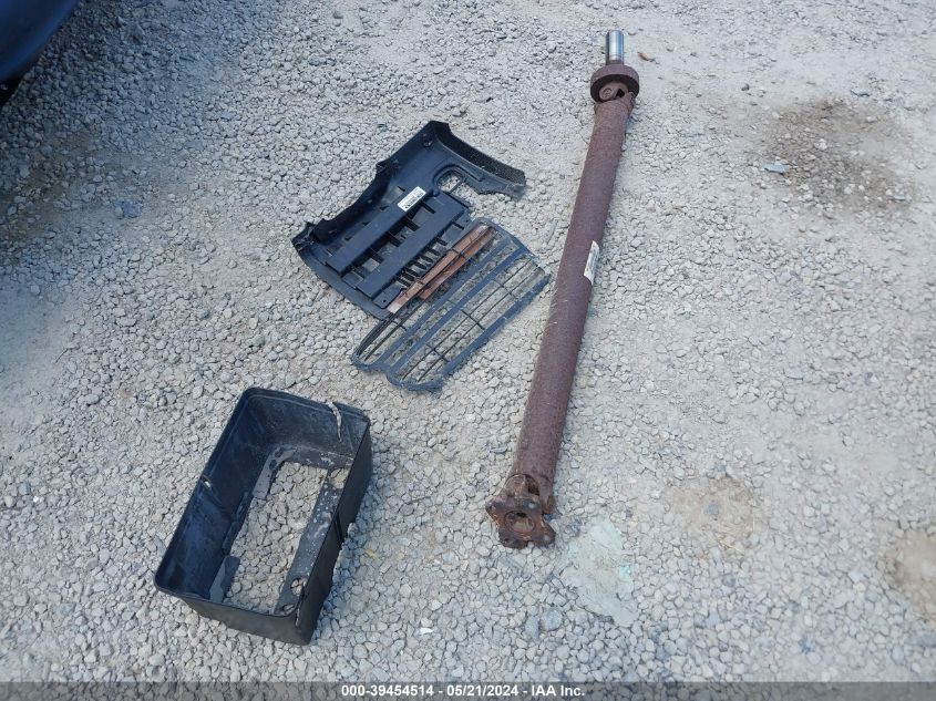 2002 Dodge Durango Sport VIN: 1B4HS38N22F104792 Lot: 39454514