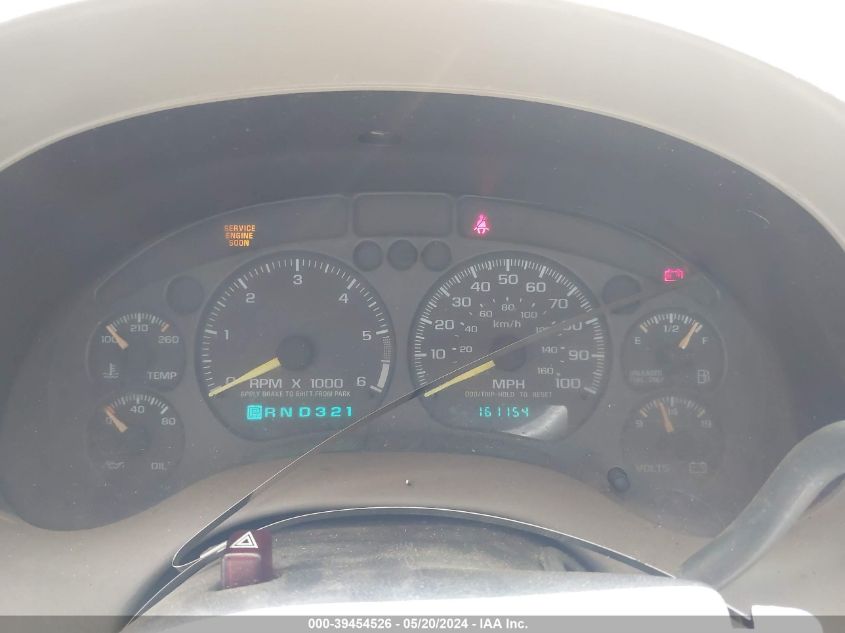 1999 Chevrolet Blazer VIN: 1GNDT13W2X2203752 Lot: 39454526