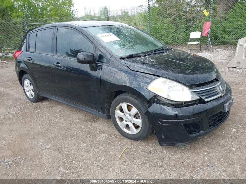 2009 Nissan Versa 1.8Sl VIN: 3N1BC13E29L418608 Lot: 39454545