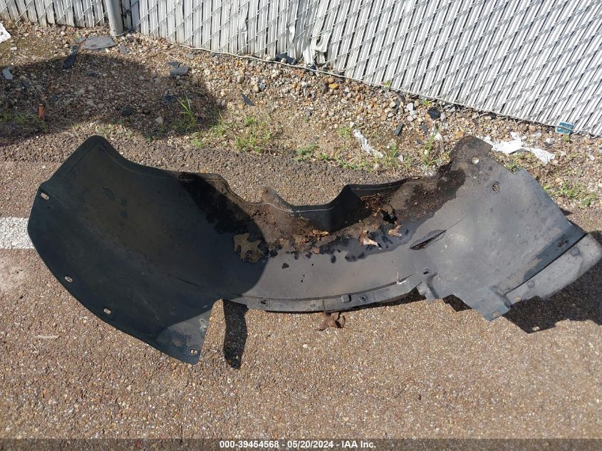 2004 Chevrolet Silverado 1500 Work Truck VIN: 2GCEC19T141378399 Lot: 39454568