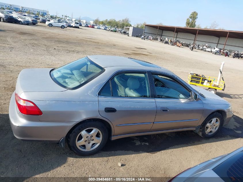 2000 Honda Accord 3.0 Ex VIN: 1HGCG1658YA017797 Lot: 39454681