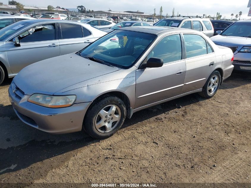 2000 Honda Accord 3.0 Ex VIN: 1HGCG1658YA017797 Lot: 39454681