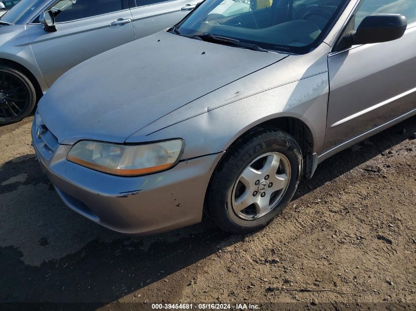 2000 Honda Accord 3.0 Ex VIN: 1HGCG1658YA017797 Lot: 39454681