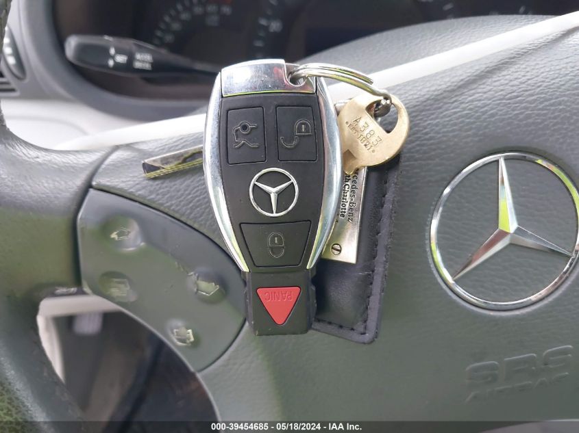 2004 Mercedes-Benz C 240 VIN: WDBRF61J24F500582 Lot: 39454685