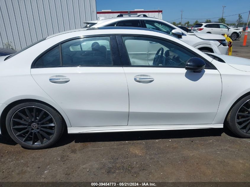 2019 Mercedes-Benz A 220 4Matic VIN: WDD3G4FBXKW020755 Lot: 39454773