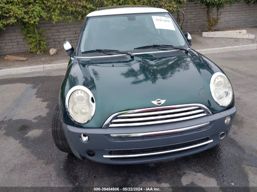 2005 Mini Cooper VIN: WMWRC33425TC58136 Lot: 39454806