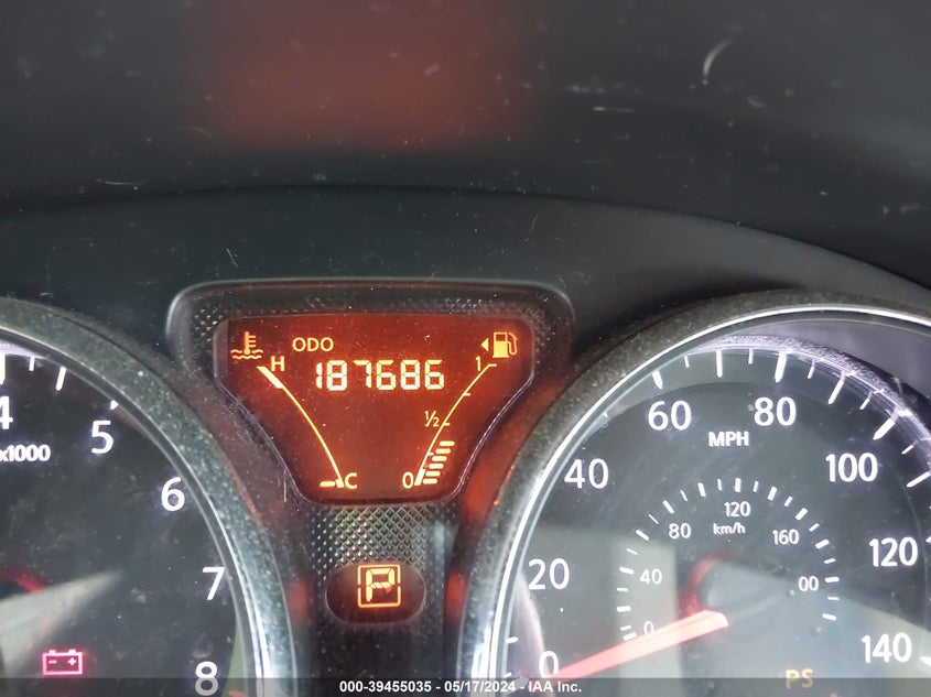 2013 NISSAN VERSA 1.6 SV - 3N1CN7AP7DL846673