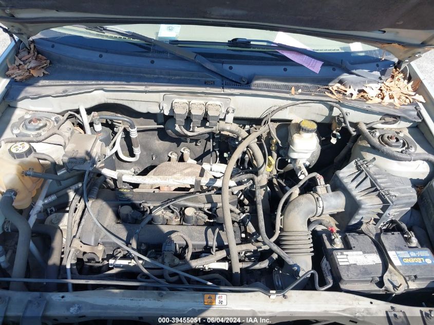 2005 Ford Escape Xls VIN: 1FMYU92Z95KA28751 Lot: 39455051