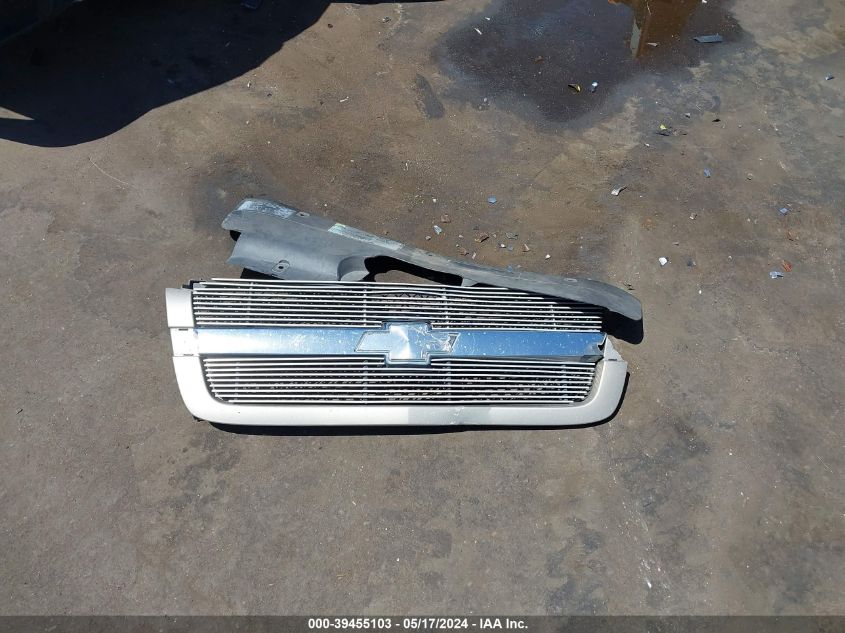 2004 Chevrolet Silverado 1500 Ls VIN: 1GCEC14V24Z170807 Lot: 39455103